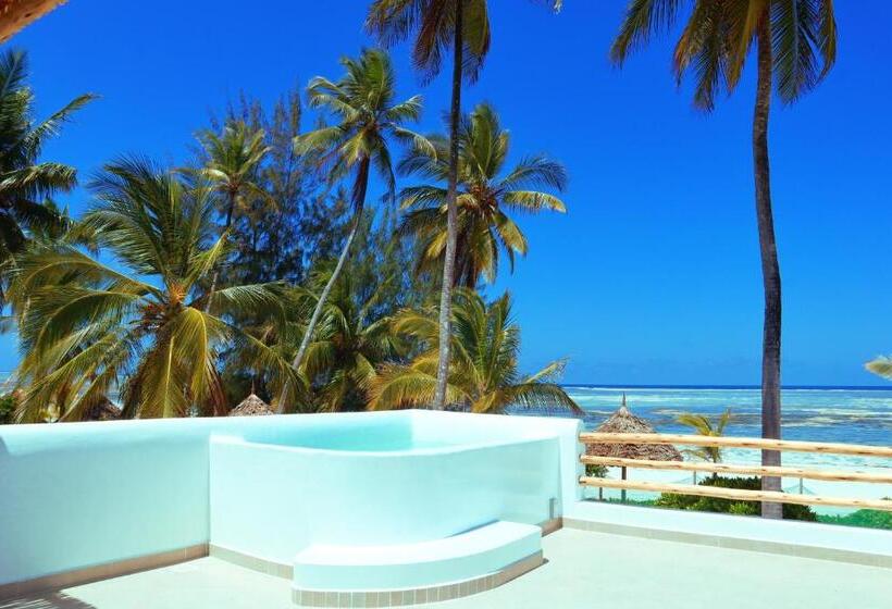 בית מלון כפרי Kijani Beach Villas