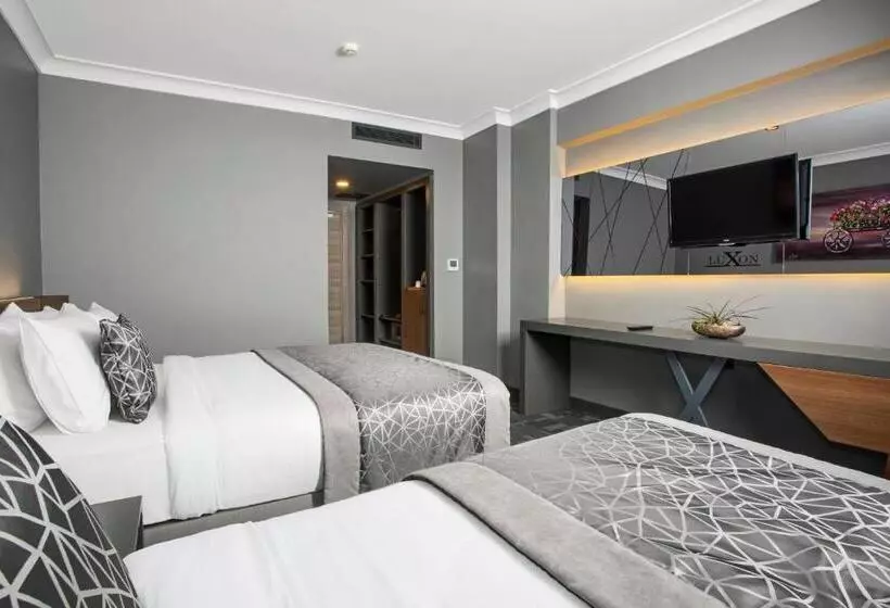 Luxon Hotel Sakarya