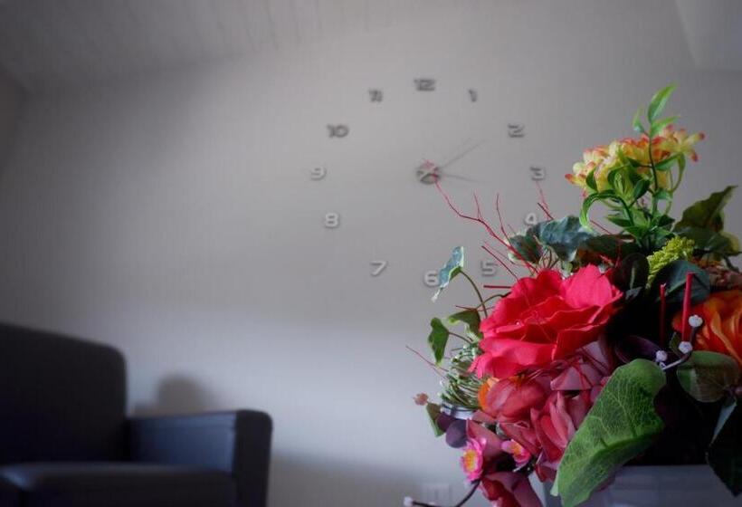 בית מלון כפרי Natural House