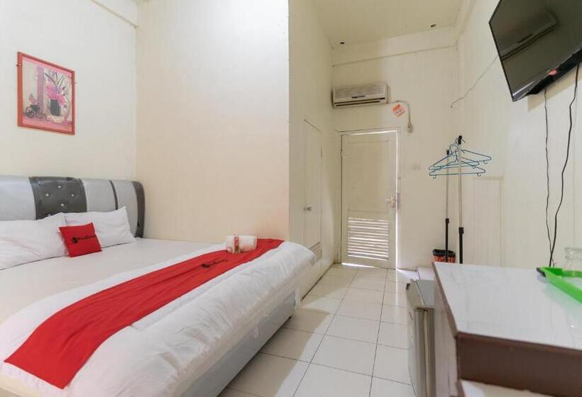 فندق Reddoorz Syariah @ Jalan Jendral Sudirman Jambi