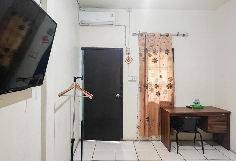 فندق Reddoorz Syariah @ Jalan Jendral Sudirman Jambi