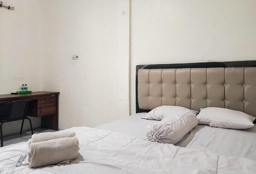 فندق Reddoorz Syariah @ Jalan Jendral Sudirman Jambi