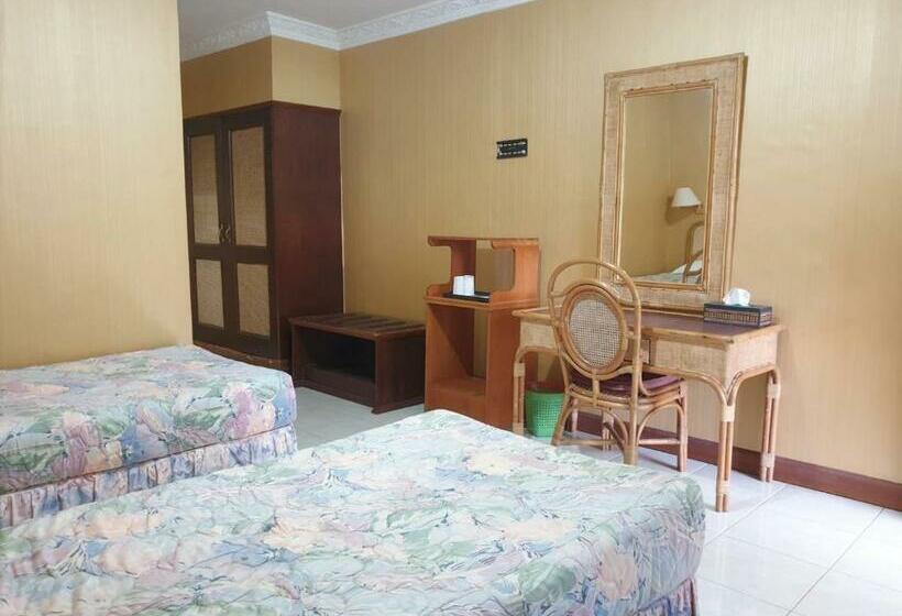 בית מלון כפרי Toraja Prince