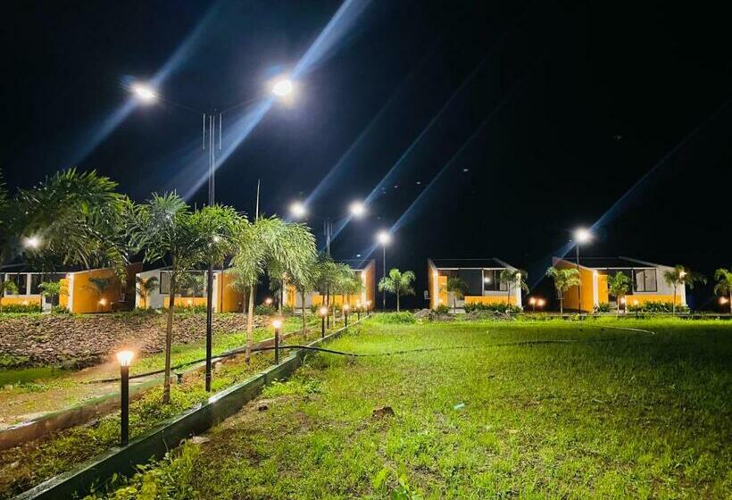 Mountain N Lake Resort