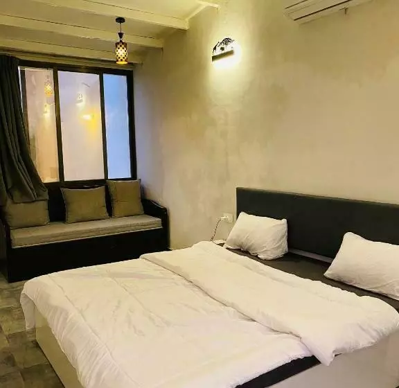 Mountain N Lake Resort