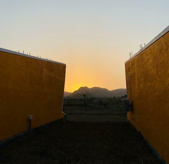 Mountain N Lake Resort