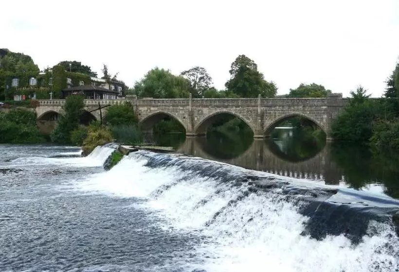 پانسیون Fox View Guesthouse