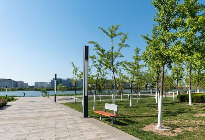 Tianjin Crown International Apartments