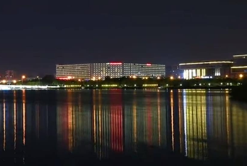 Tianjin Crown International Apartments