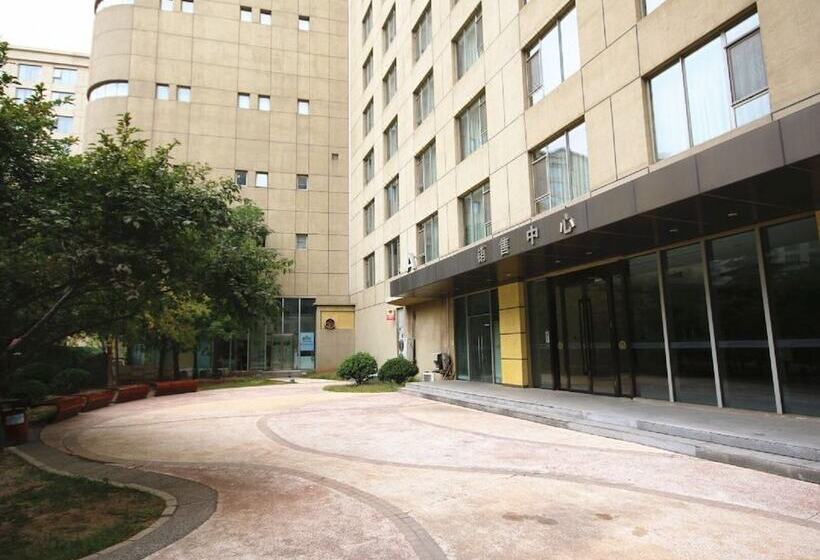 Tianjin Crown International Apartments