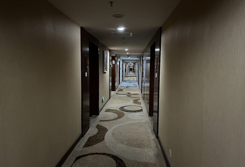 Tianjin Crown International Apartments