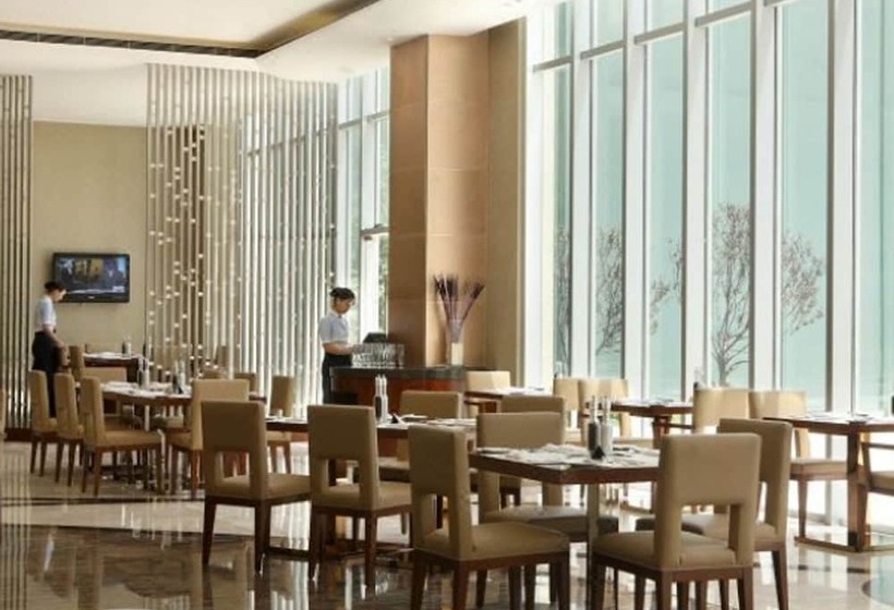 Tianjin Crown International Apartments