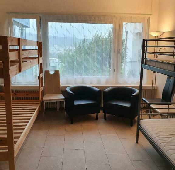 Viktoria Budget Hostel