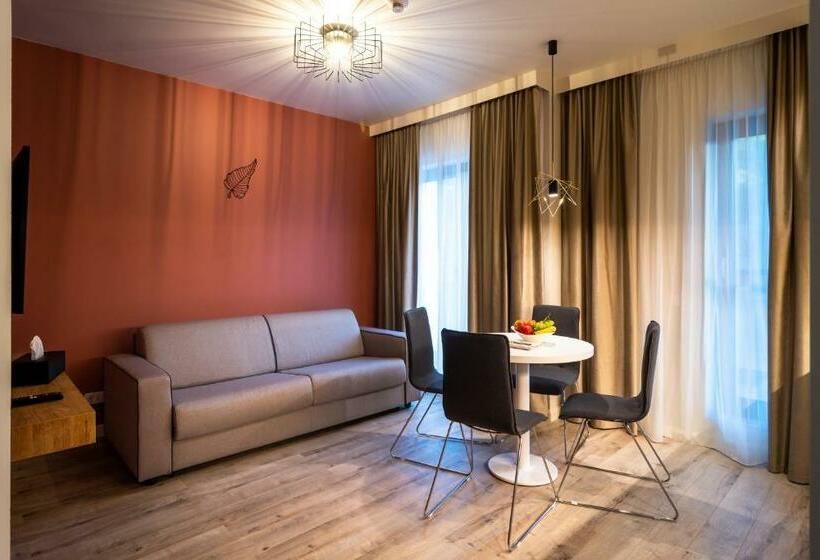 Aparthotel Nox