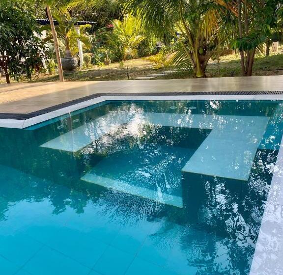 住宿加早餐 Sapphire Garden