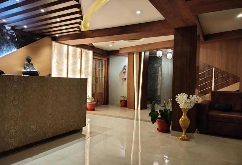 هتل Capital O 82485 Ds Resort And