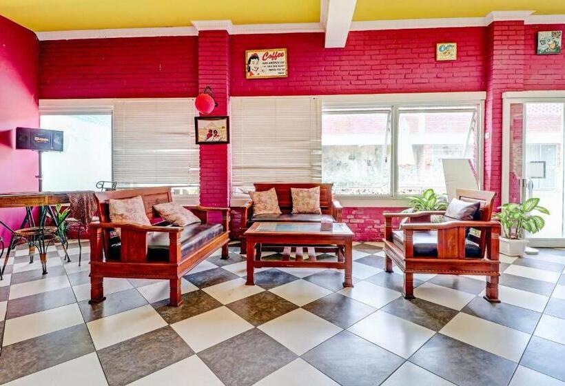 Otel Capital O 90617 Rumah Oma Opa Syariah