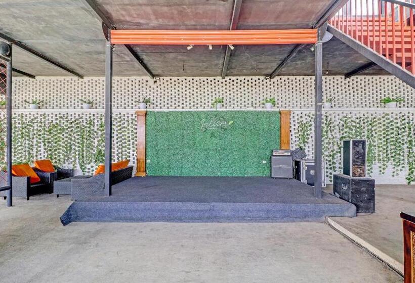 Otel Capital O 90617 Rumah Oma Opa Syariah