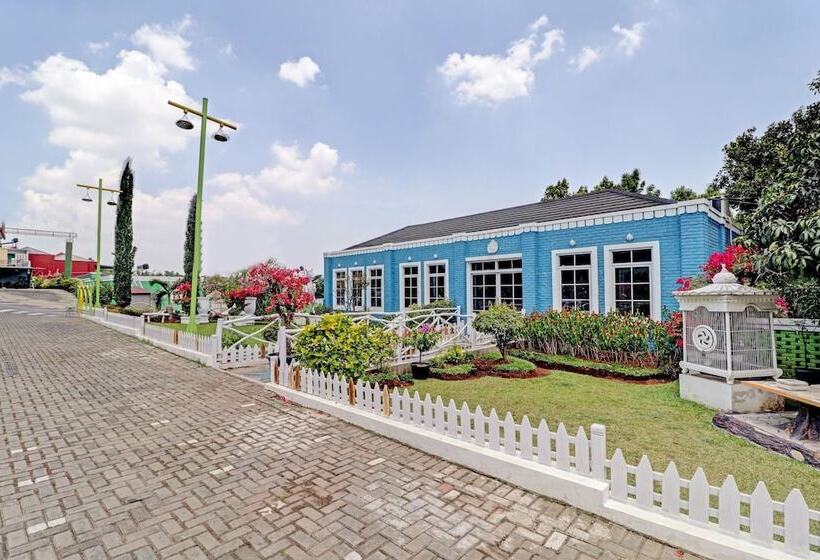 Otel Capital O 90617 Rumah Oma Opa Syariah