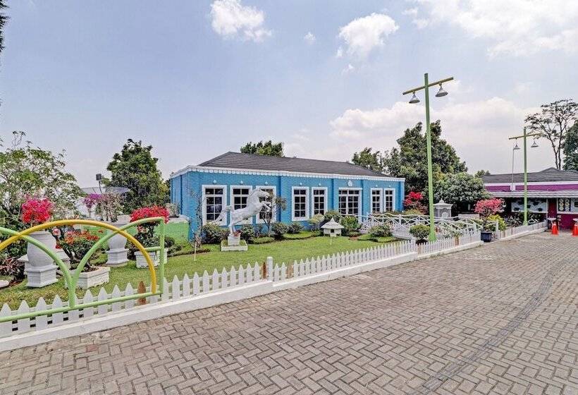 Otel Capital O 90617 Rumah Oma Opa Syariah