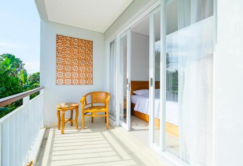 Отель Dharma Guest House Seminyak Redpartner