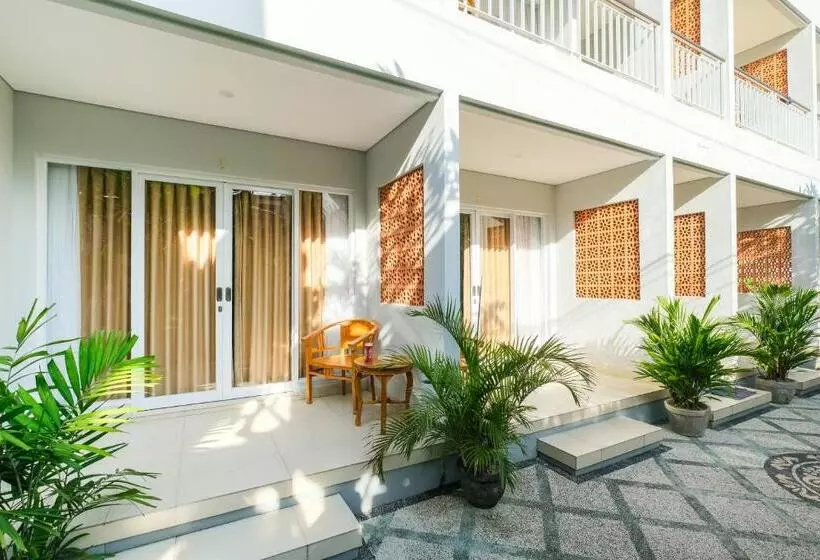 هتل Dharma Guest House Seminyak Redpartner