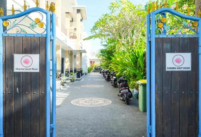 Отель Dharma Guest House Seminyak Redpartner