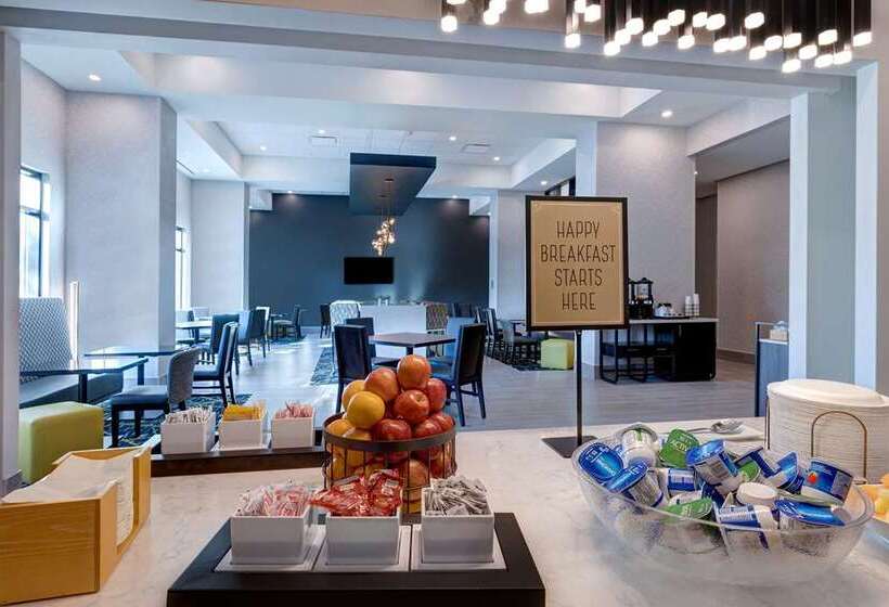 בית מלון כפרי Hampton Inn & Suites By Hilton Burlington Toronto