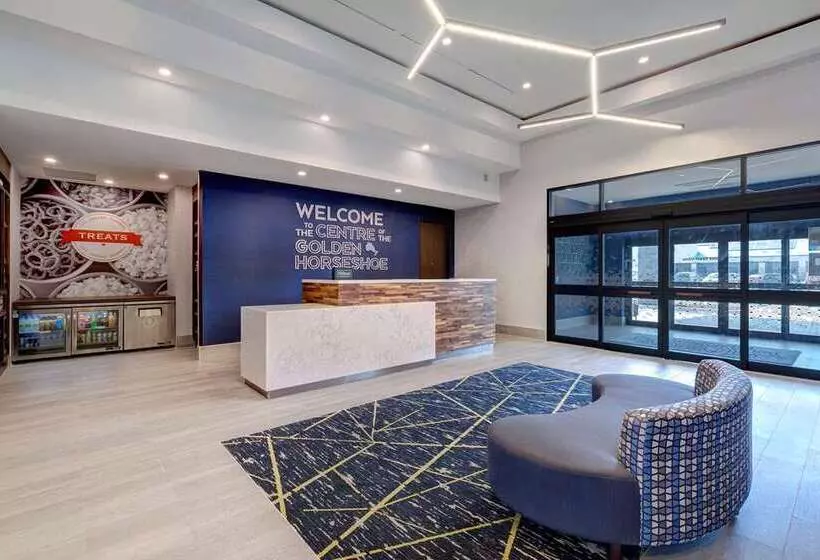 Hotelli Hampton Inn & Suites By Hilton Burlington Toronto