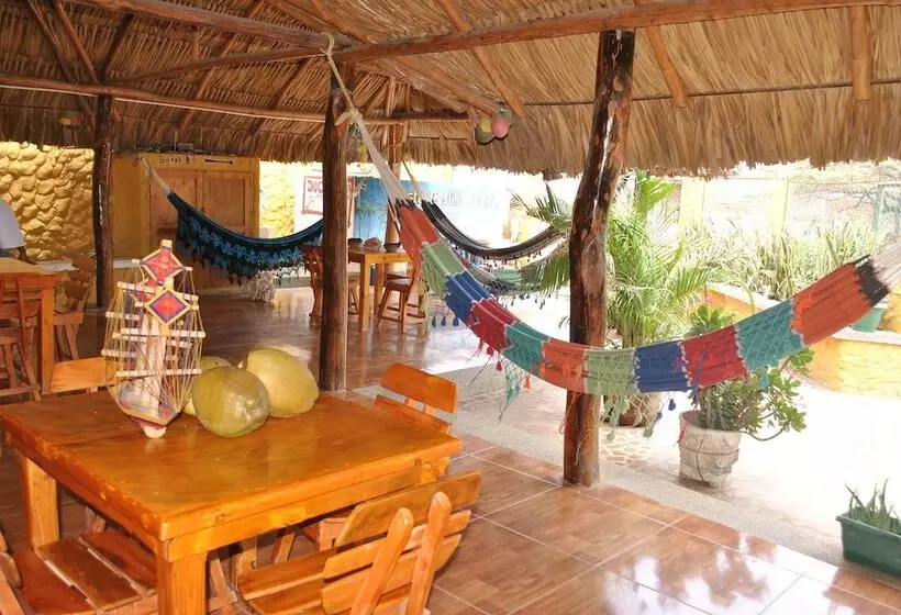 ホテル Hostal Castillo Del Mar Hostel