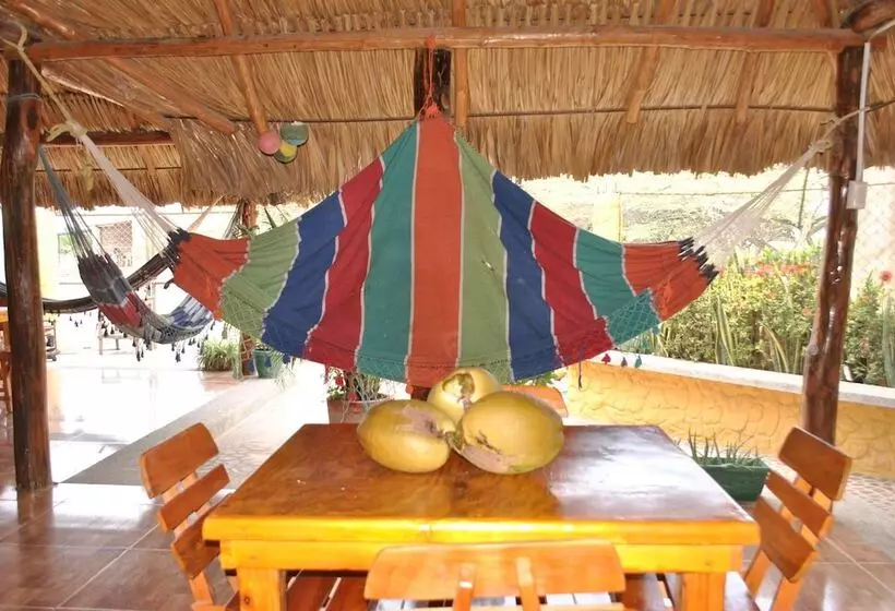 ホテル Hostal Castillo Del Mar Hostel
