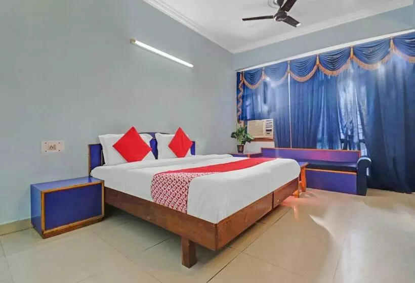 هتل Oyo 82350 Sanyog Ghar