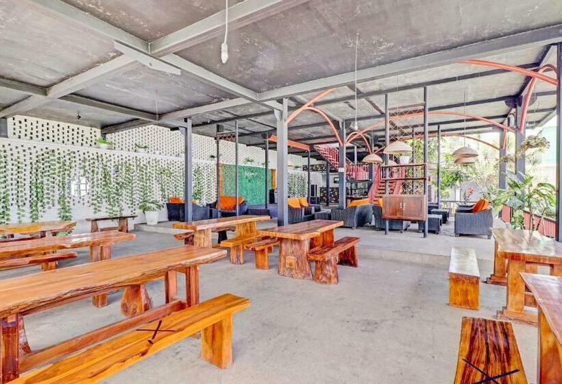 Otel Capital O 90617 Rumah Oma Opa Syariah