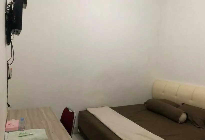 ホテル Wisma Gardenia Palangkaraya Syariah Redpartner
