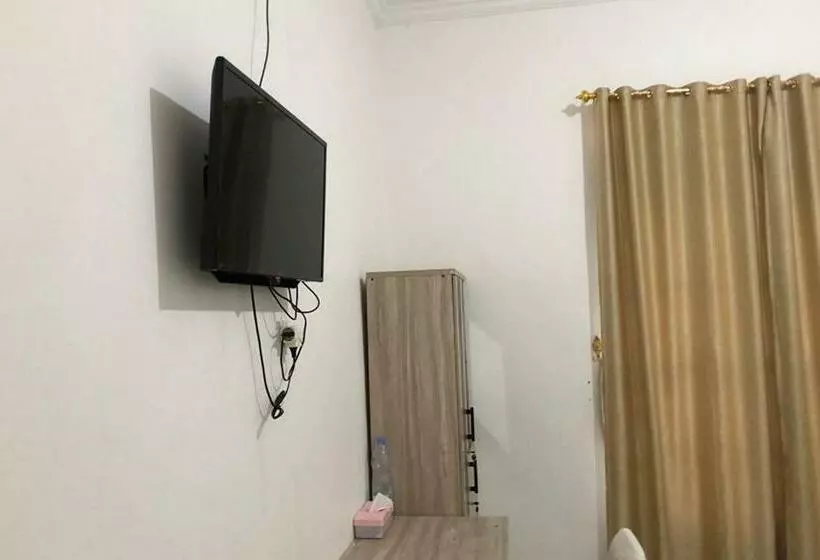 ホテル Wisma Gardenia Palangkaraya Syariah Redpartner