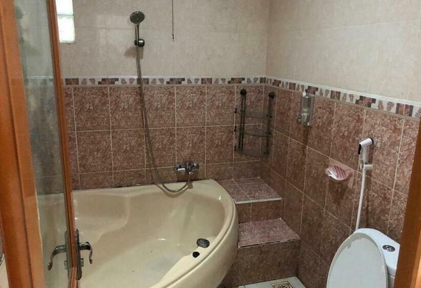 Отель Wisma Gardenia Palangkaraya Syariah Redpartner