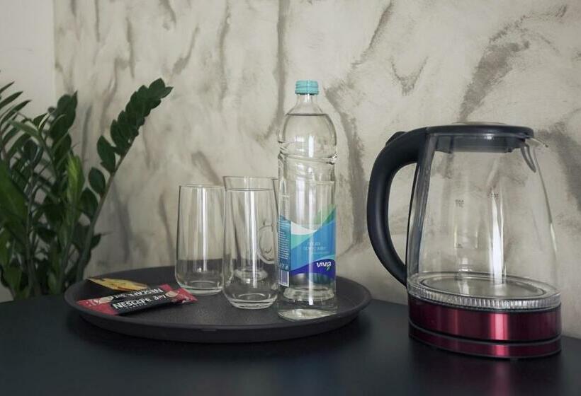 پانسیون žad Apartments And Rooms