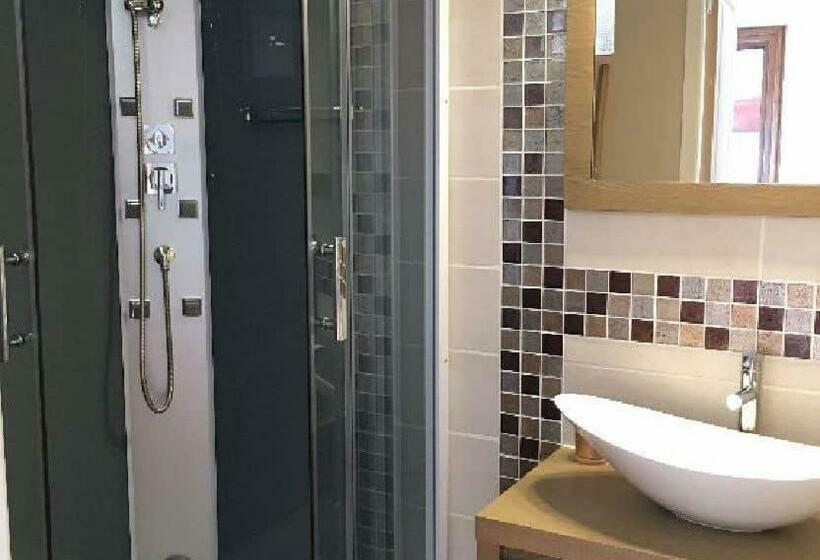 مبيت وإفطار Chambres D Hôtes La Dame Fines