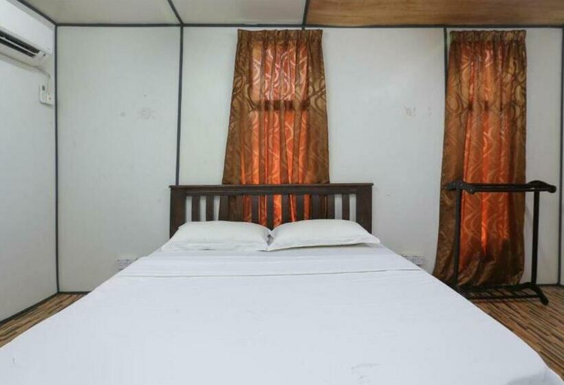 בית מלון כפרי Cerana Villa Eco Resort