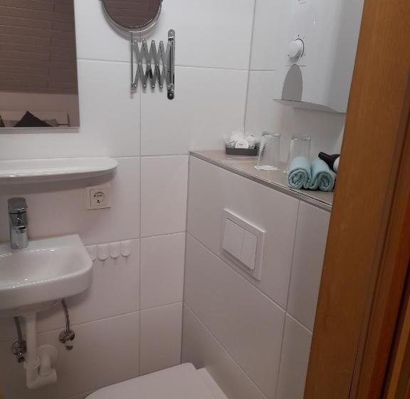 بنسيون Gästezimmer Bernkastel Gästehaus Barbara