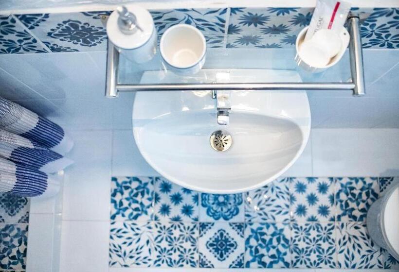 The First Real Bed & Breakfast Hiking Hotel  The Office  In Arequipa, Peru