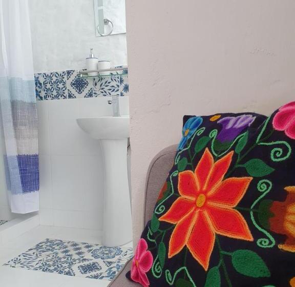 The First Real Bed & Breakfast Hiking Hotel  The Office  In Arequipa, Peru