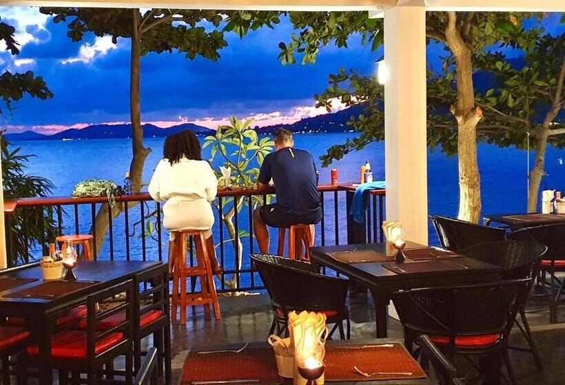 Cinnamon Beach Villas