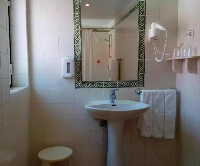 Flag Hotel Fatima Casa Das Irmas Dominicanas