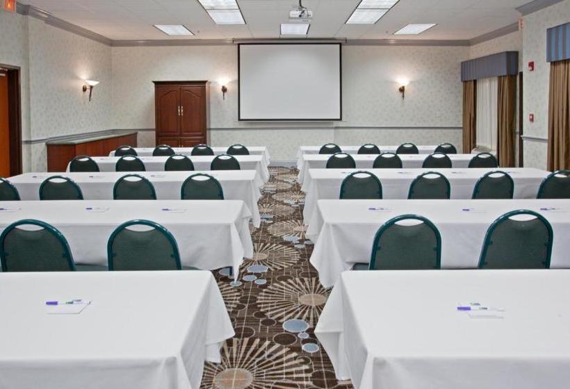 ホテル Holiday Inn Express & Suites College Station, An Ihg