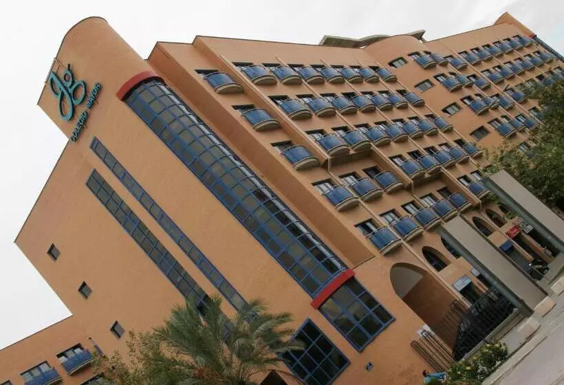 هتل Albergue Juvenil Colegio Mayor Galileo Galilei