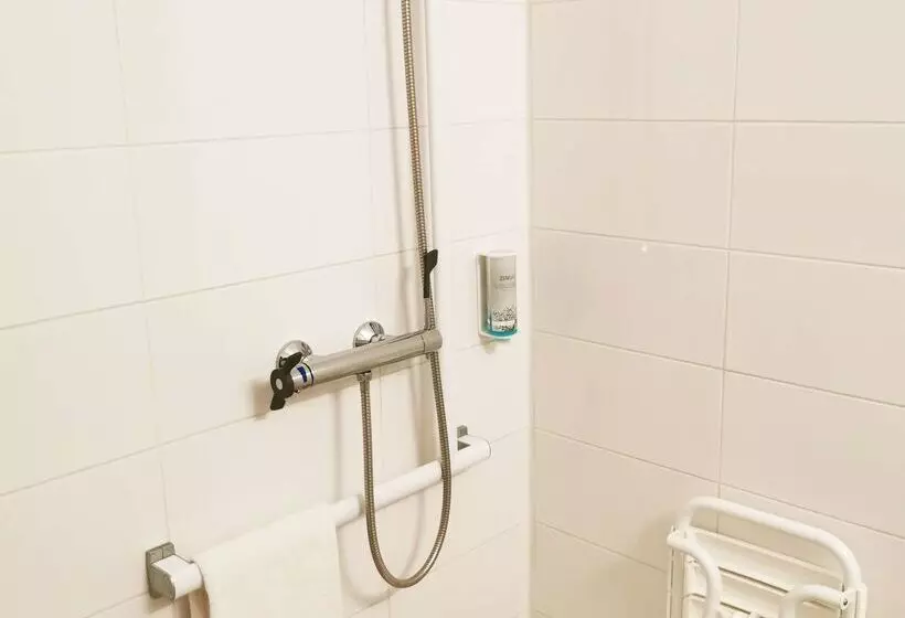 Brit Hotel Essentiel Tours Nord