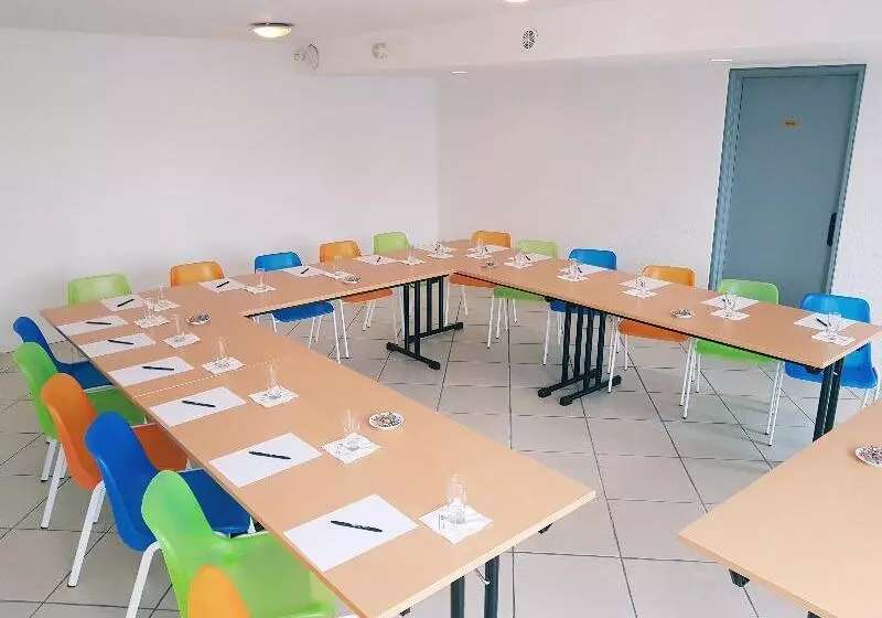 Brit Hotel Essentiel Tours Nord