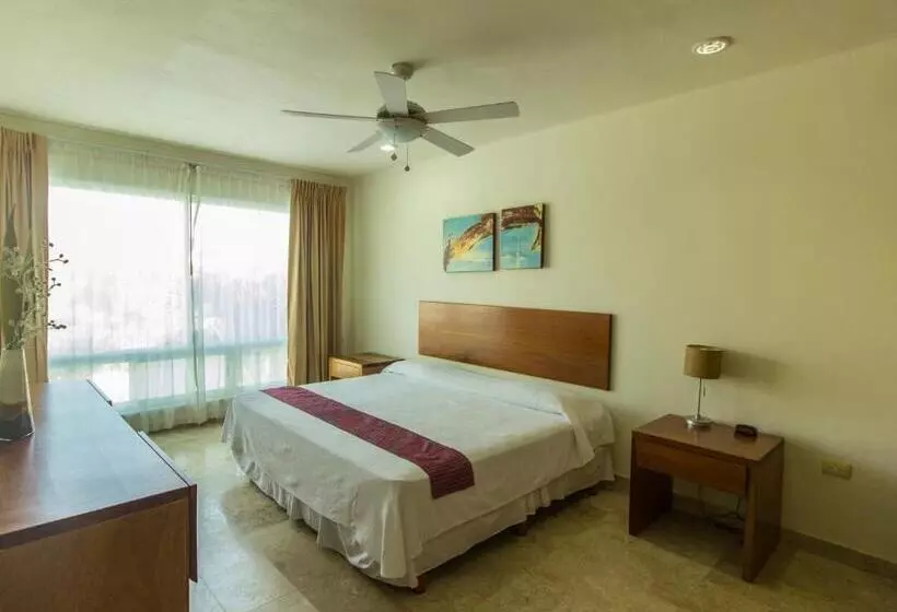Отель Coral Maya Stay Suites