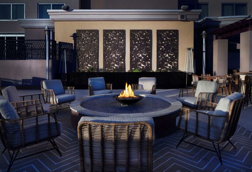 فندق Doubletree By Hilton  El Paso Downtown